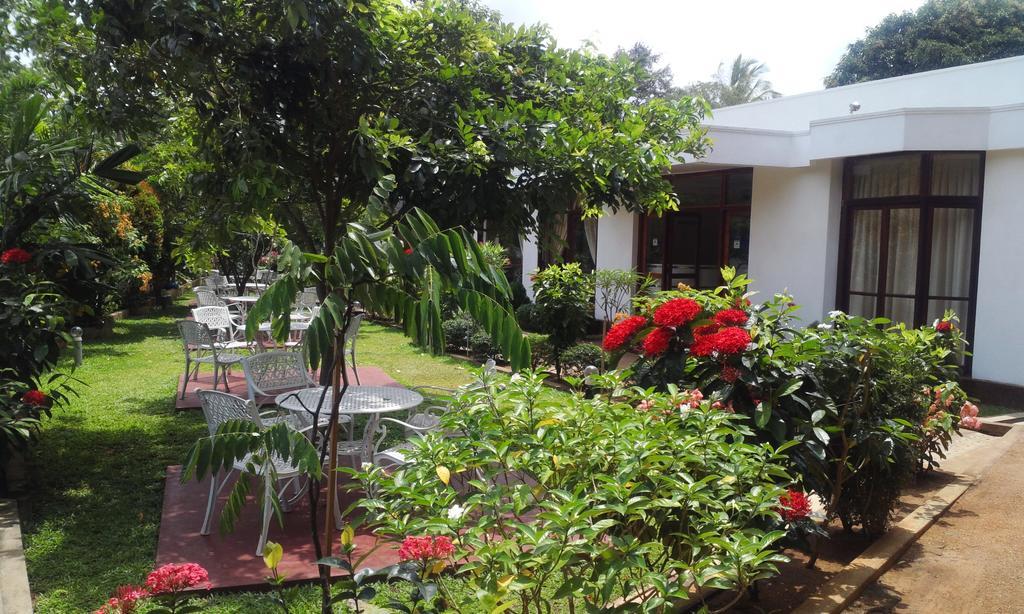 Melbourne Tourist Rest Hotell Anuradhapura Eksteriør bilde