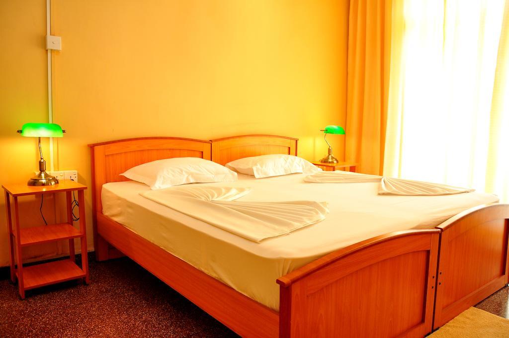 Melbourne Tourist Rest Hotell Anuradhapura Rom bilde